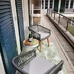 Spacieux Duplex Pres De La 4 2 Sdb * De Haan